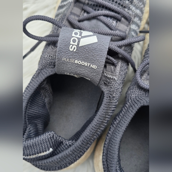 Pre-owned Adidas Pulse Boost HD Sneakers - Picture 5 of 11